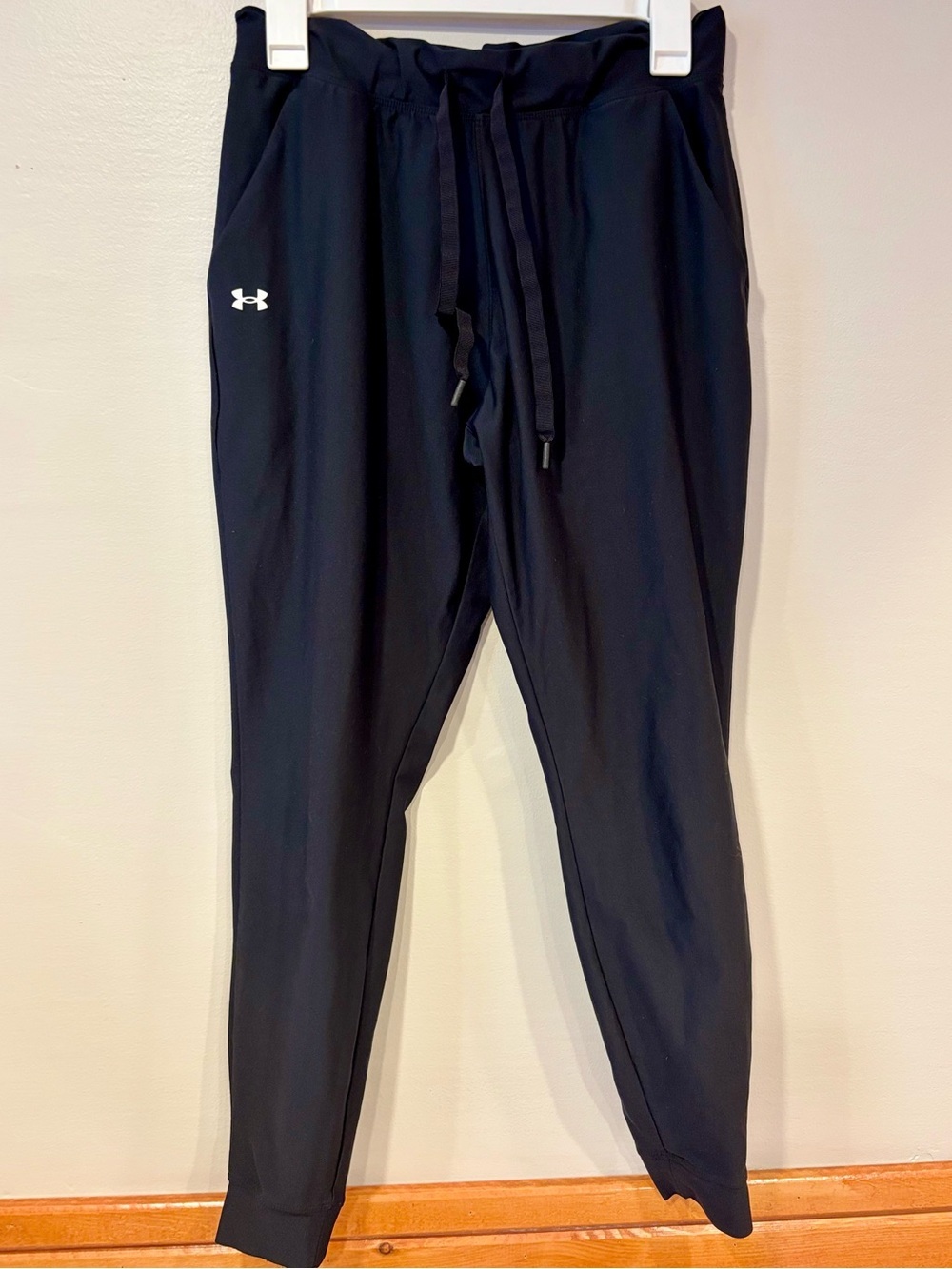 Under Armour Black Tapered Joggers Athletic High Waist Sweatpants Women's Small
